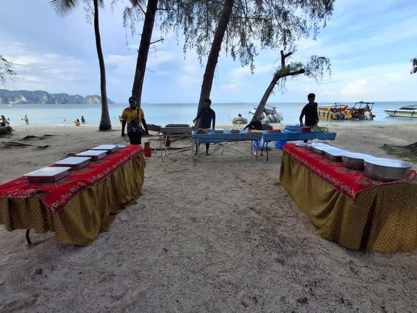 From Aonang: 4 Islands one day tour with Lunch - Chicken Island’s rock and snorkeling stop