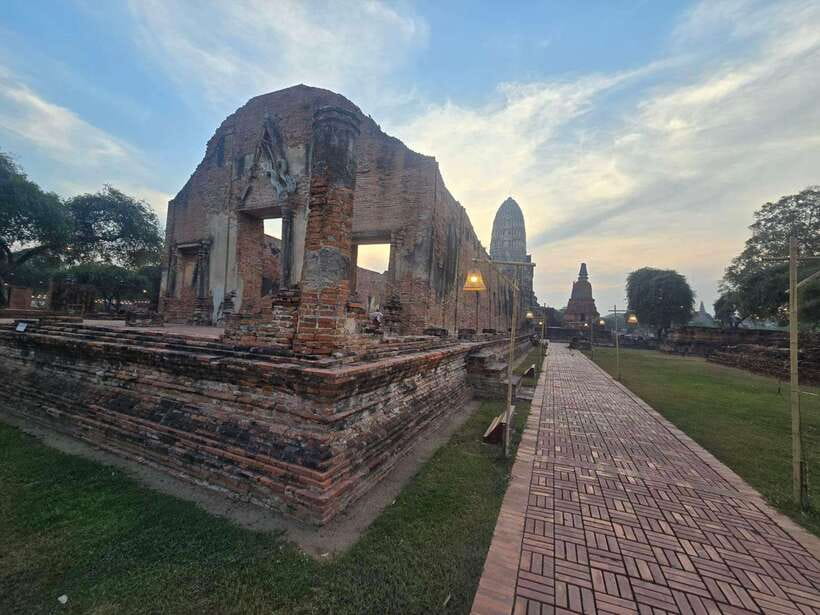 From Bangkok: Ayutthaya Afternoon Tour with Boat & Tuk-Tuk - A sunset boat ride on the Chao Phraya