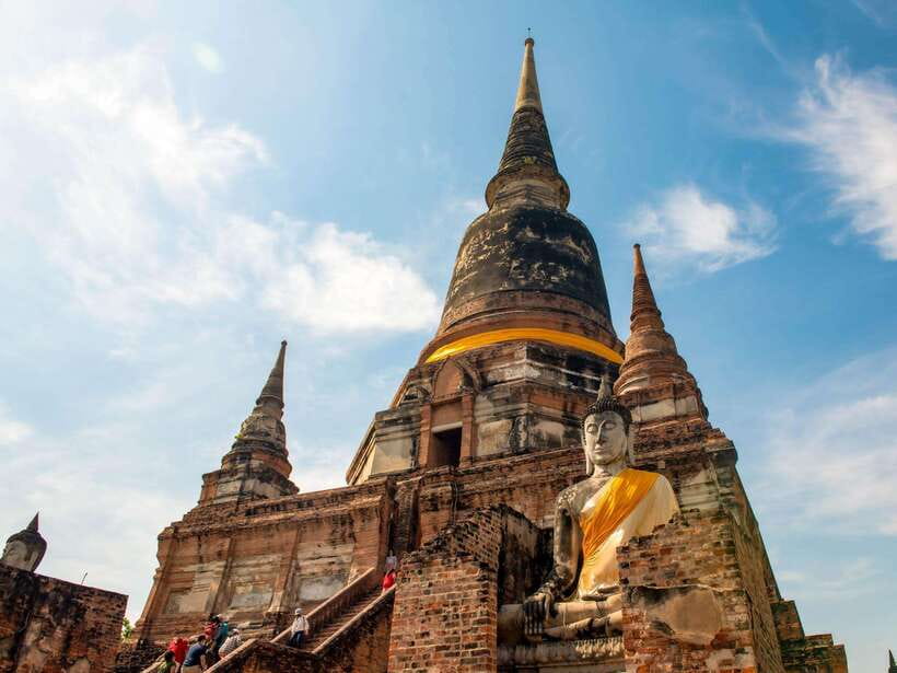 From Bangkok: Ayutthaya Historical Park Guided Day Trip - Wat Chaiwatthanaram and the power of the prang towers