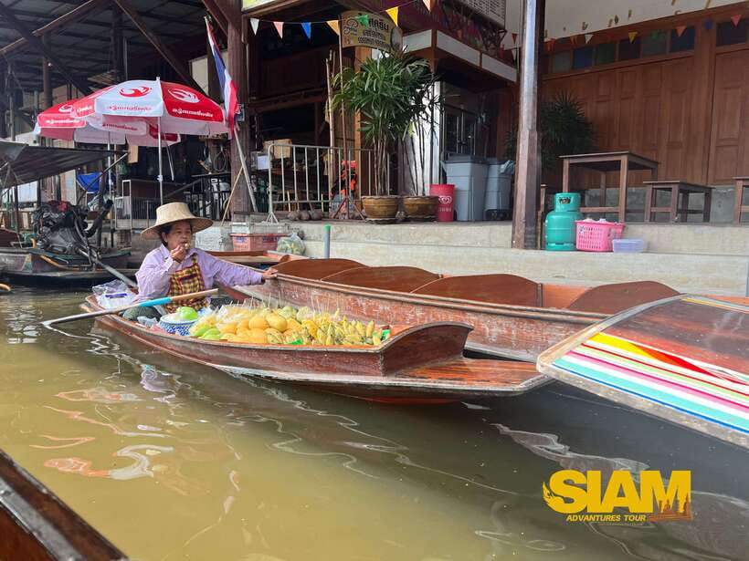 From Bangkok:Damnoen Floating Market and Railway Market Tour - What to bring and how to prepare