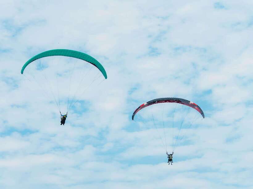 From Bangkok: Pattaya Koh Larn & Sanctuary of Truth Day Trip - Koh Larn beach time and lunch