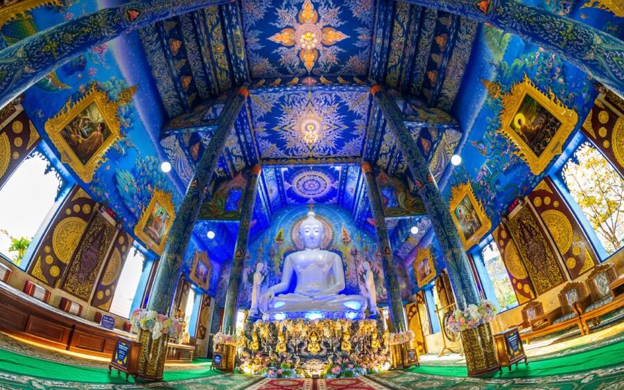 From Chiang Rai: Famous Temples and Golden Triangle Day Tour - One long day from Chiang Rai