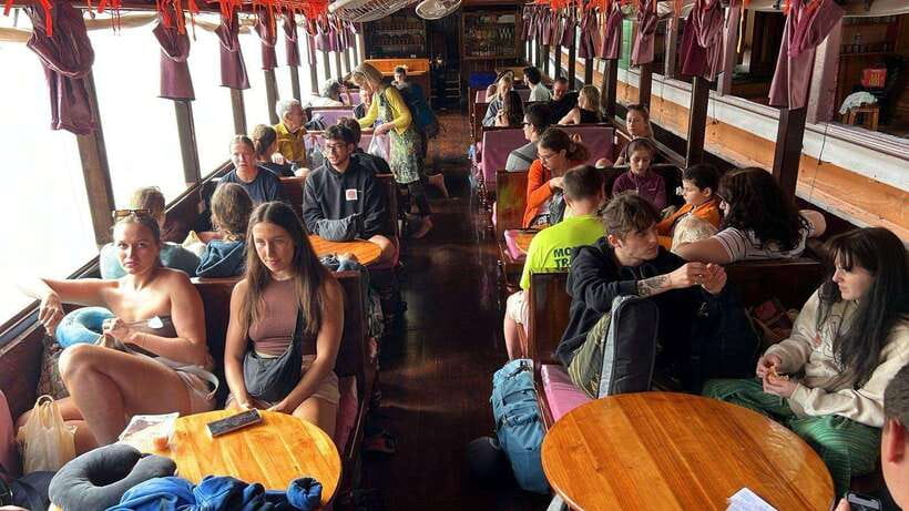 From Chiangrai: Slow Baot to Loas (Luangprabang) 2-Day Tour - Day one: Chiang Rai to Pakbeng