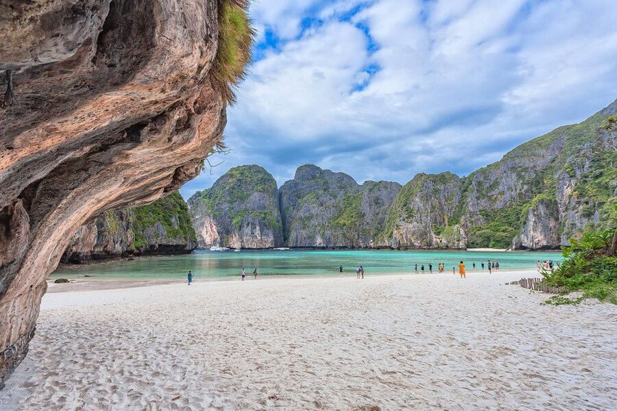 From Phi Phi: Full Day Snorkeling Trip by Longtail Boat - Lunch on the boat and the long middle of the day