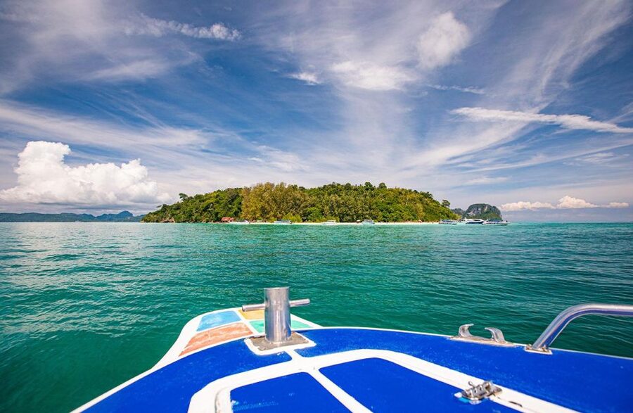 From Phuket: Phi Phi, Maya Bay, & Khai Islands Premium Trip - Khai Nai Island and the final beach hour