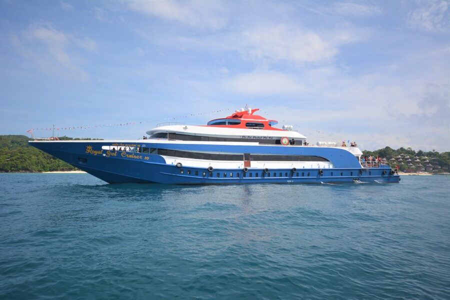 From Phuket: Snorkeling Ferry Cruise to Phi Phi Islands - Shallow-water snorkeling near the beach