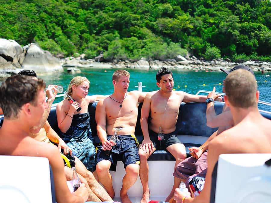 From Samui: Koh Tao and Nangyuan Snorkeling Tour Day Trip - Lunch, drinks, and the practical package