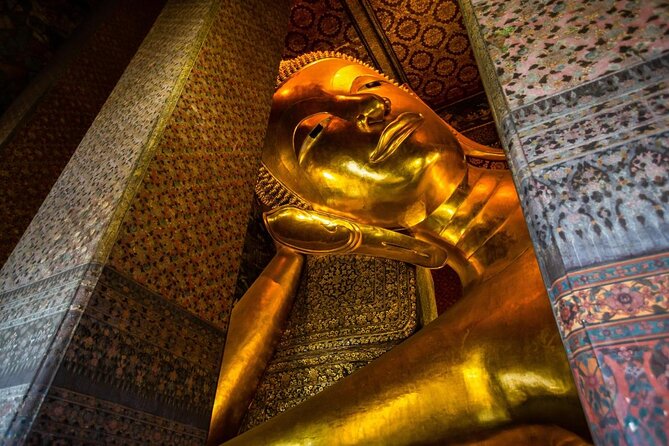 Full Day Bangkok PRIVATE City Tour With Locals - Wat Trimit & Wat Pho tickets - Starting near Hua Lamphong