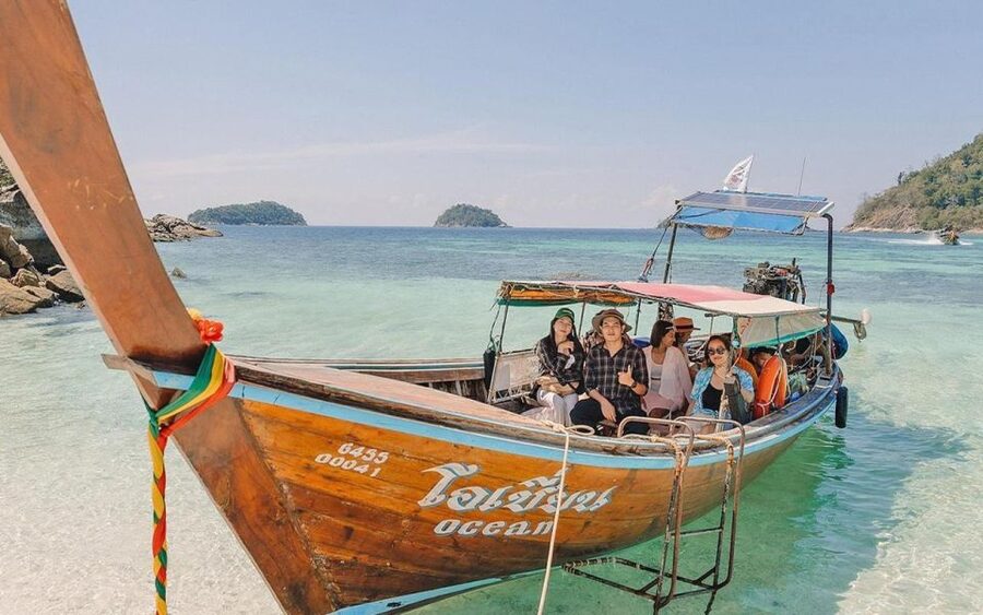 Full-Day Koh Lipe 7 points Snorkeling Experience with Lunch - Seven Koh Lipe stops in one longtail boat day