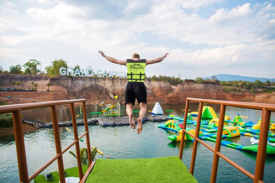 Grand Canyon Water Park Ticket - The canyon lagoon and floating aquapark