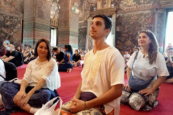 Grand Palace & Temples of Bangkok with experienced guide - Heat, walking, and the right time to go