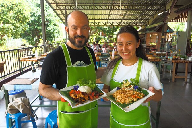 Half-Day Thai Cooking Class at Organic Farm in Chiang Mai - Grinding curry paste from scratch