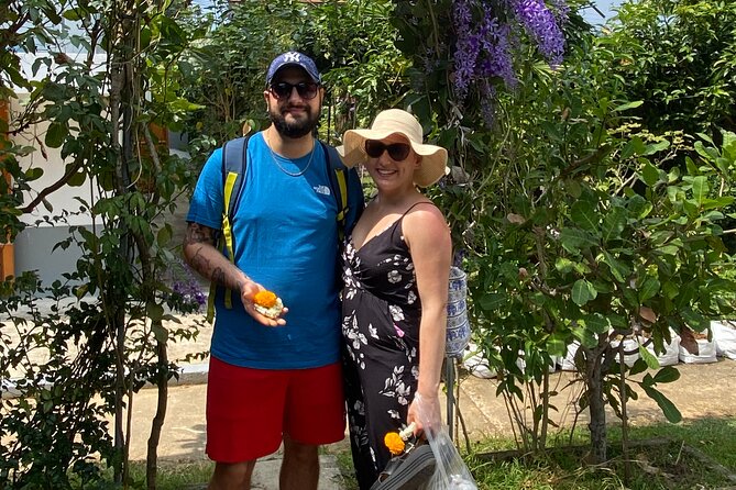 Half day Thai cooking Class + Market tour+Garden tour - The meal is part of the lesson