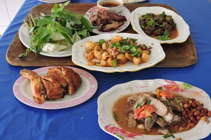 Hua Hin: Eat Like a Local Thai Food Tour - The noodle soup lesson gives you a useful eating skill