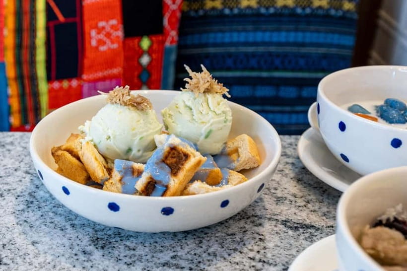 Hua Hin: Local Food Nighttime Guided Tour - Is $72 good value for three and a half hours?