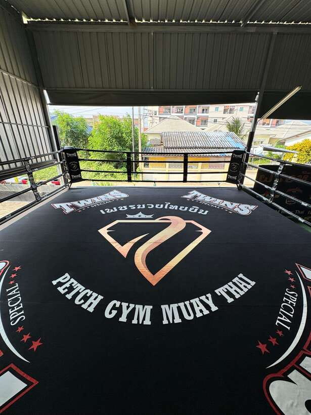 Hua Hin: Teach Muay Thaï group sessions - Bag work and basic striking drills