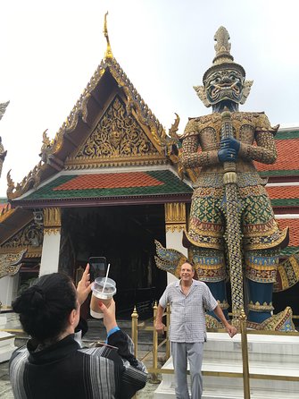 In and around Bangkok Private Tour Guide with Custom Experience - How to build a sensible eight-hour route