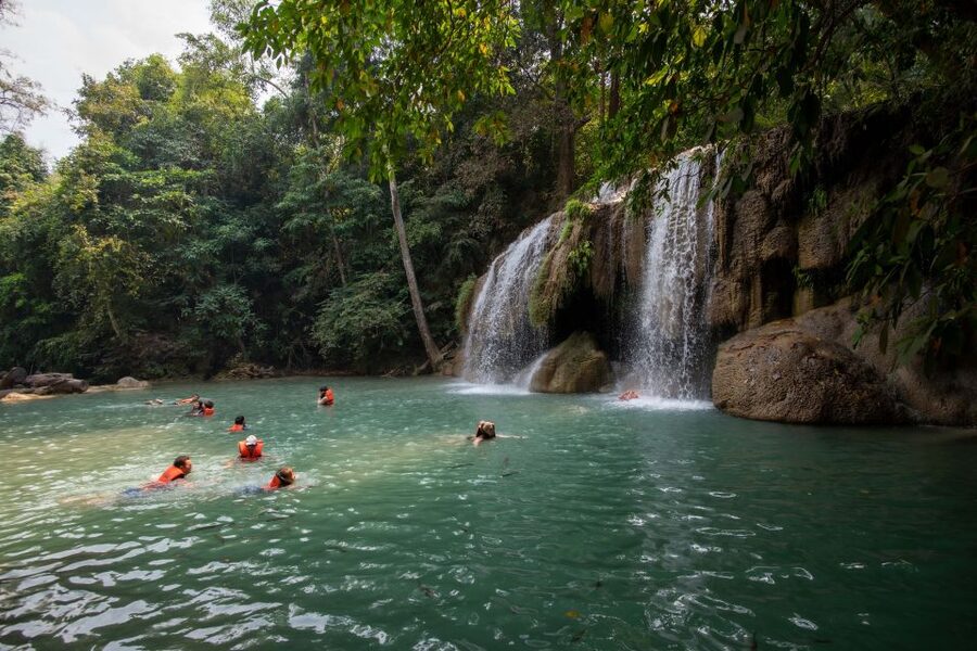 Kanchanaburi: Erawan Waterfall & Train Full-Day Tour - Srinakarin Lake in the quiet morning
