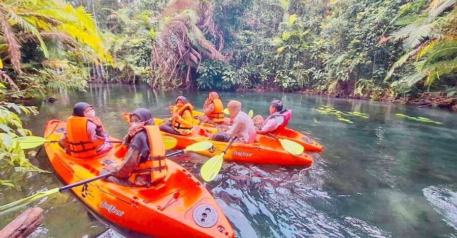 Kayaking and swiming klongrood - The 30-minute ride from Ao Nang to the pier