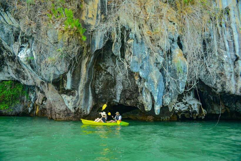 Ko Lanta: Full-Day Mangrove and Sea Cave Kayaking Experience - Koh Phee and the cave stop