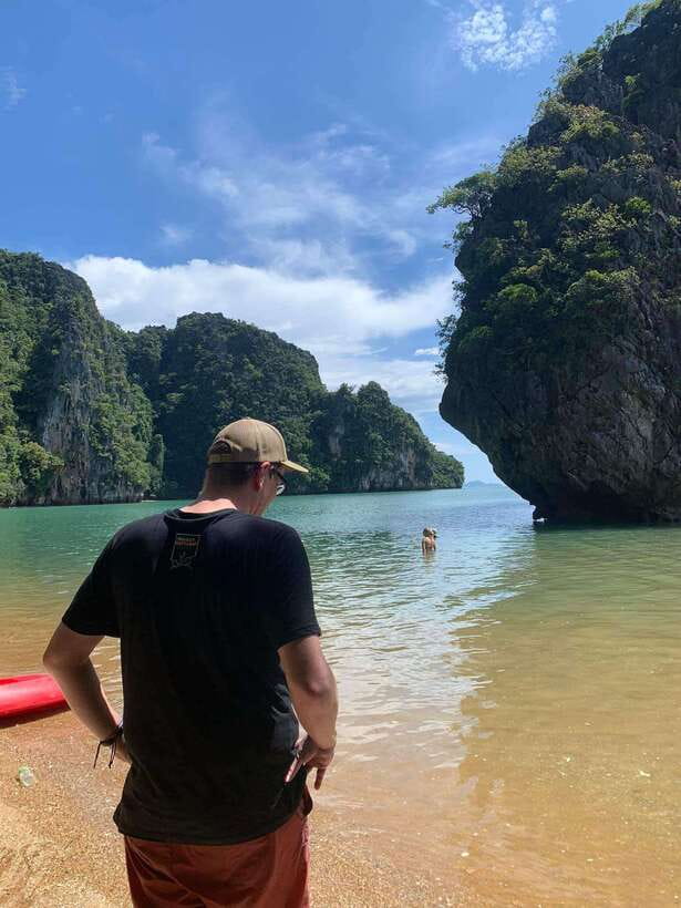 Ko Lanta: Half-Day Kayaking, Talabeng, Sea Cave & Mangrove - What to bring for wet boats and rough rock