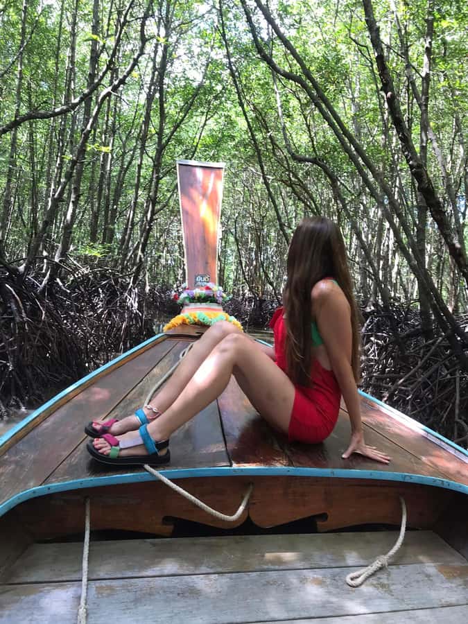 Ko Lanta: Half Day Tour Mangrove Boat Trip With Lunch - A quiet boat ride through Ban Thung Yee Peng