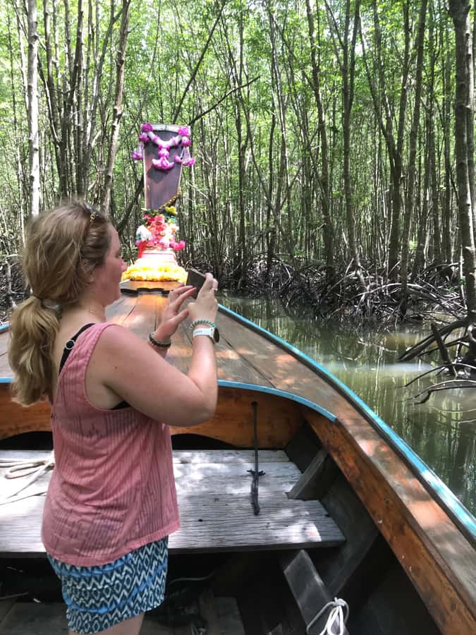 Ko Lanta: Half Day Tour Mangrove Boat Trip With Lunch - Monkeys near the boat