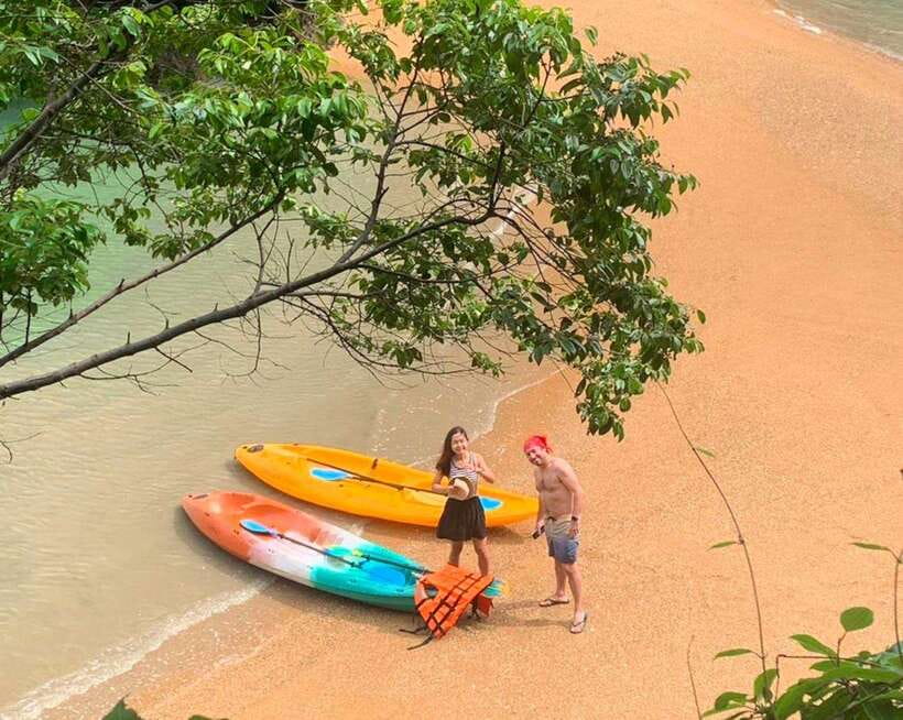 Ko Lanta: Kayak and Long-Tail Boat Nature and Wildlife Tour - Kayaking around Koh Talabeng