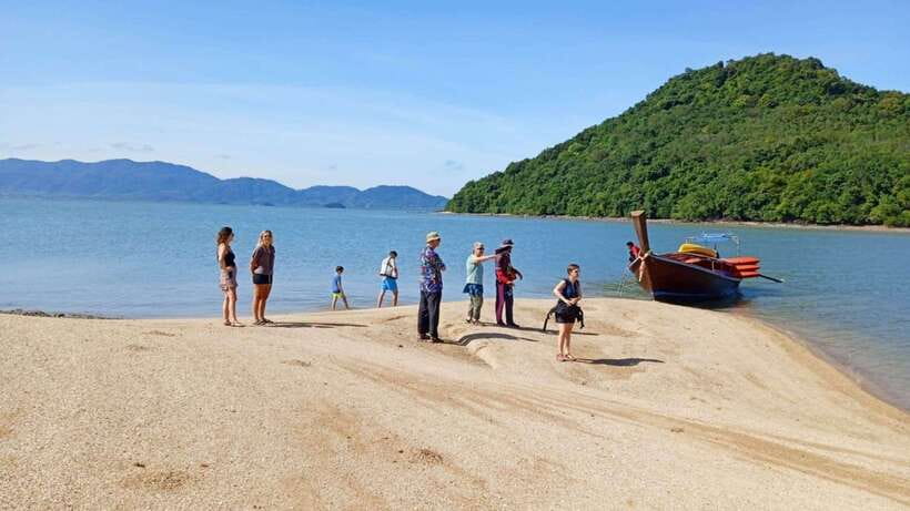 Ko Lanta: Ko Aung, Ko Phee Ghost Cave Island, Talabeng Kayak - Lunch at Mangrove Seafood Restaurant