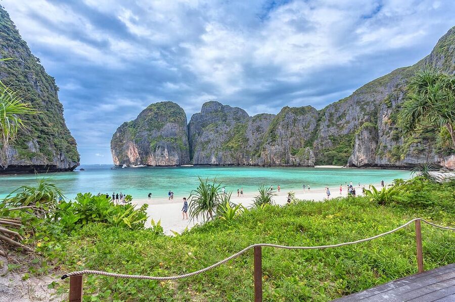 Ko Lanta: Maya Bay & Phi Phi Islands Full-Day Speedboat Trip - What the $60 price really covers