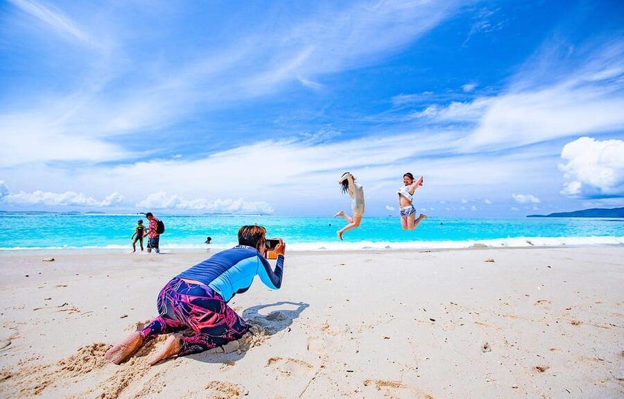 Ko Lanta: Maya Bay & Phi Phi Islands Full-Day Speedboat Trip - Maya Bay, famous for good reason