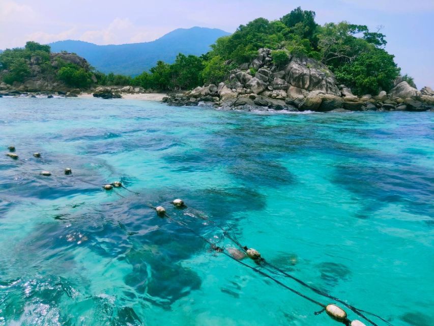 Ko Lipe: Outside Zone Snorkeling Trip by Longtail Boat - Kam Nan and Dong: an easy swim, then sea anemones