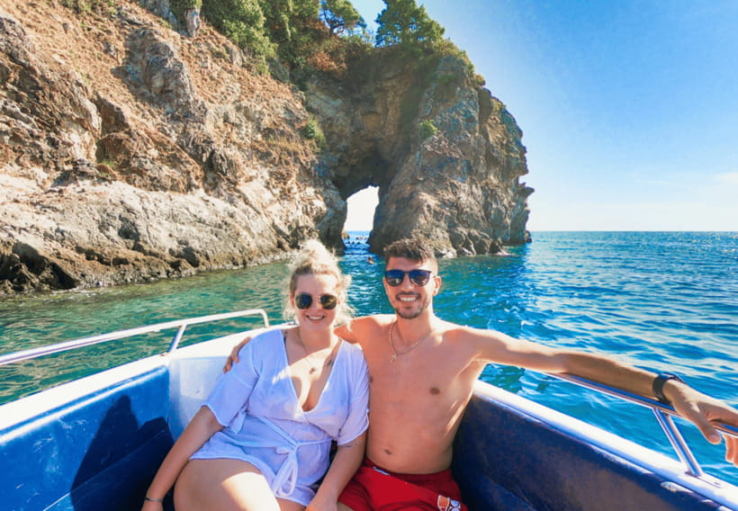Ko Samet: 5 or 6 Islands Snorkeling Tour with Lunch Option - Koh Tham Tai Khao brings the reef action