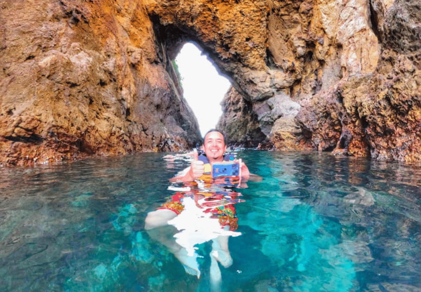 Ko Samet: 5 or 6 Islands Snorkeling Tour with Lunch Option - The sea split at Koh Khame and Koh Krawai