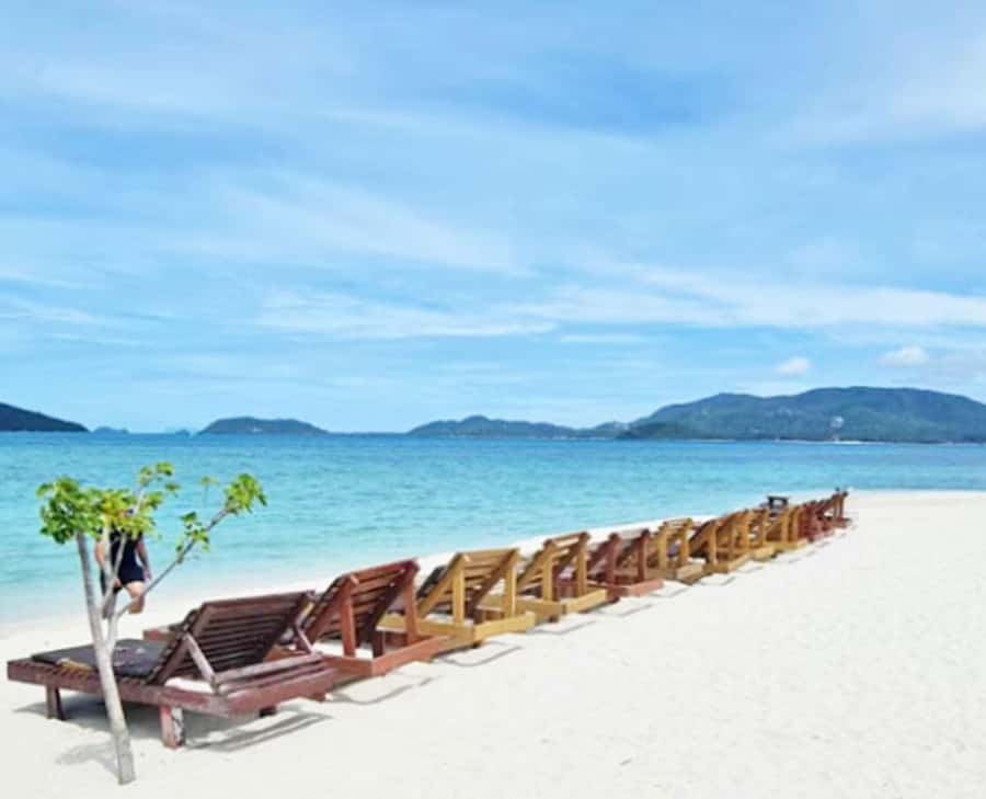 Ko Samui: Pig Island Snorkeling and Koh Tan Speedboat Tour - Koh Tan gives you the first taste of the sea