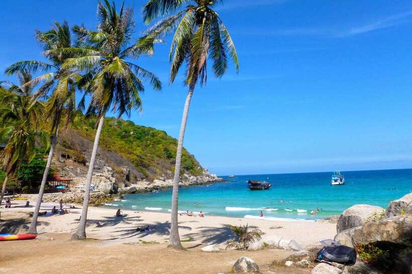 Ko Tao: Morning Trip to Ko Nangyuan’s Serene Oasis by Oxygen - Lunch aboard Oxygen while returning toward Koh Tao
