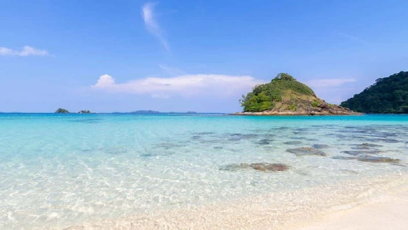 Koh Chang: 5 Island Guided Boat Tour with Lunch Buffet - Five island stops from Bang Bao Pier