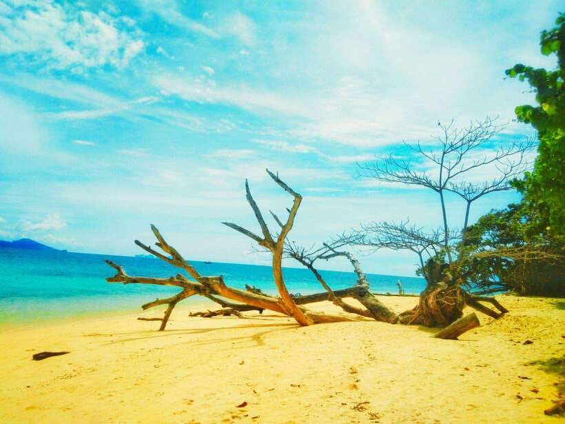 Koh Lanta: 4 Islands and Emerald Cave Snorkeling Trip - Why Emerald Cave makes this trip special