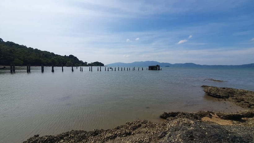 Koh Lanta Cultural Tuk-Tuk Tour: Old Town, Batik & Mangroves - How much value do you get for $25?