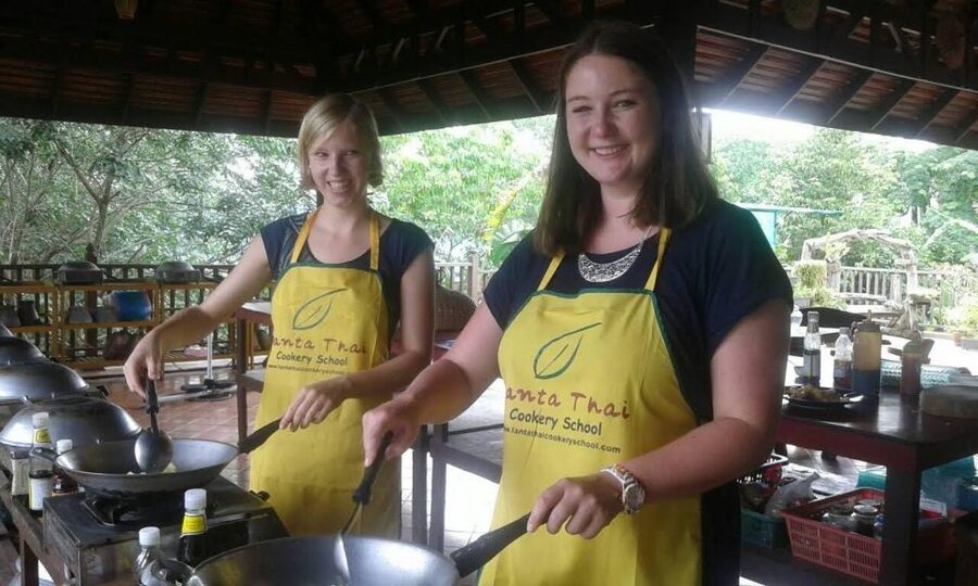 Koh Lanta: Evening Course at Lanta Thai Cookery School - Key points at a glance