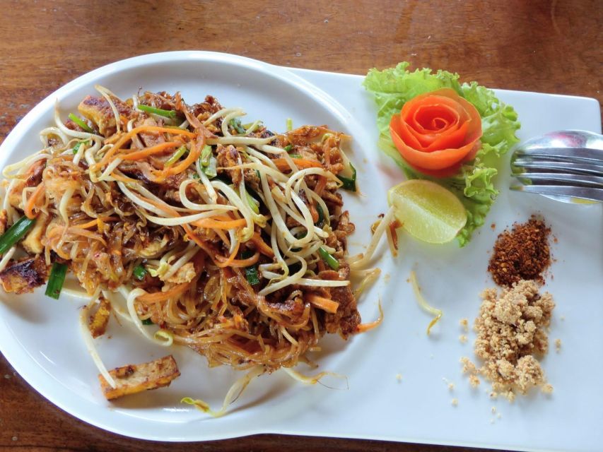 Koh Lanta: Lunch Course at Lanta Thai Cookery School - Pickup from Koh Lanta’s main road