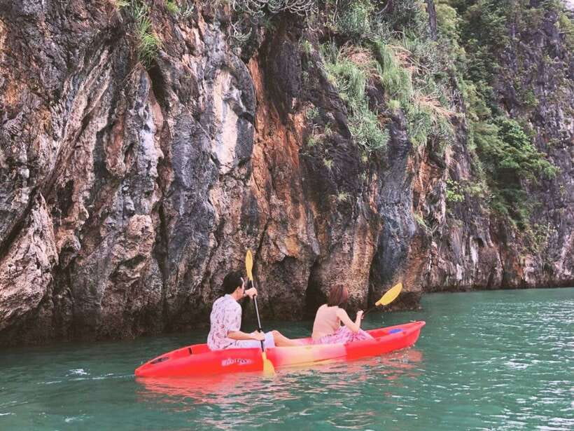 Koh Lanta: Sea Cave Kayaking and Talabeng Island Tour - Starting among the Thung Yee Pheng mangroves