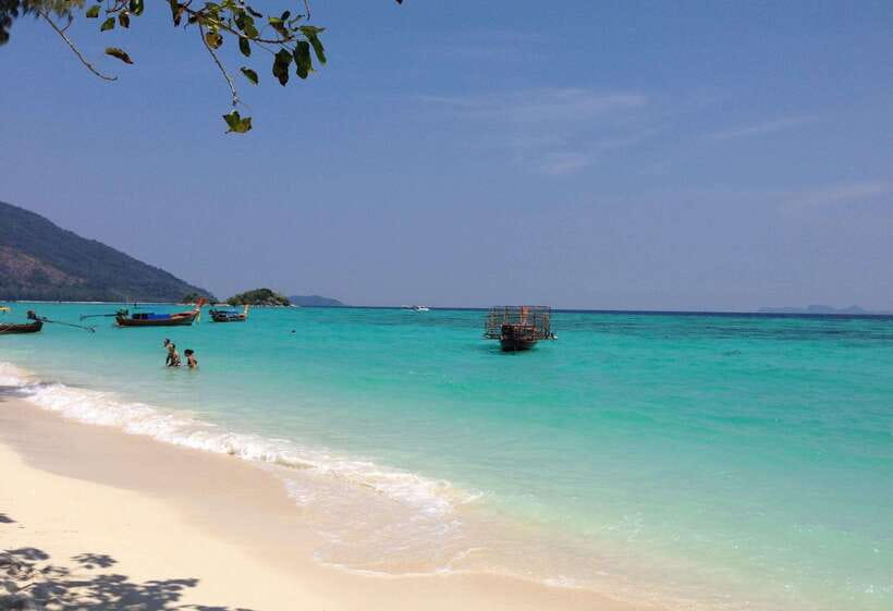 Koh Lipe: 5 Island Snorkeling Trip by Longtail Boat w/ Lunch - Five islands in five and a half hours