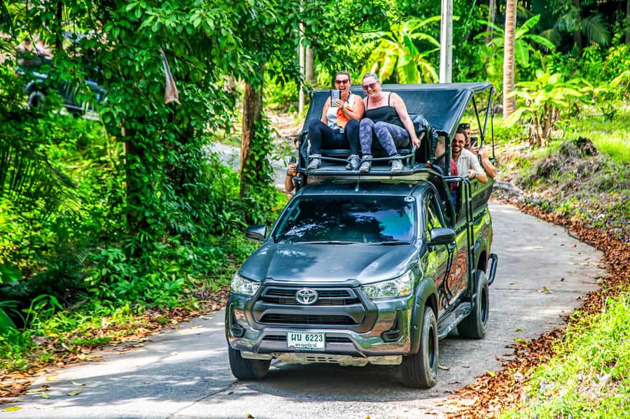 Koh Samui: Elephant Sanctuary and Jungle Tour with Lunch - Thai lunch comes with Samui from above