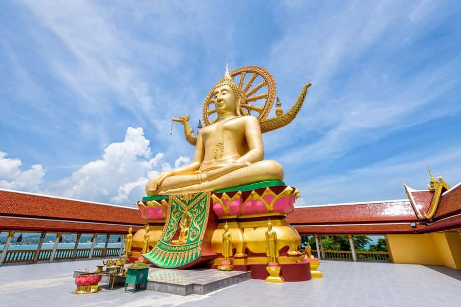 Koh Samui: Half-Day Highlights Tour with Hotel Transfers - Wat Plai Laem and the 18-armed goddess