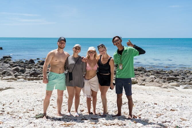 Koh Samui: Island Hopping Adventure in Coral and Pig Island - An early start at Thong Krut Pier