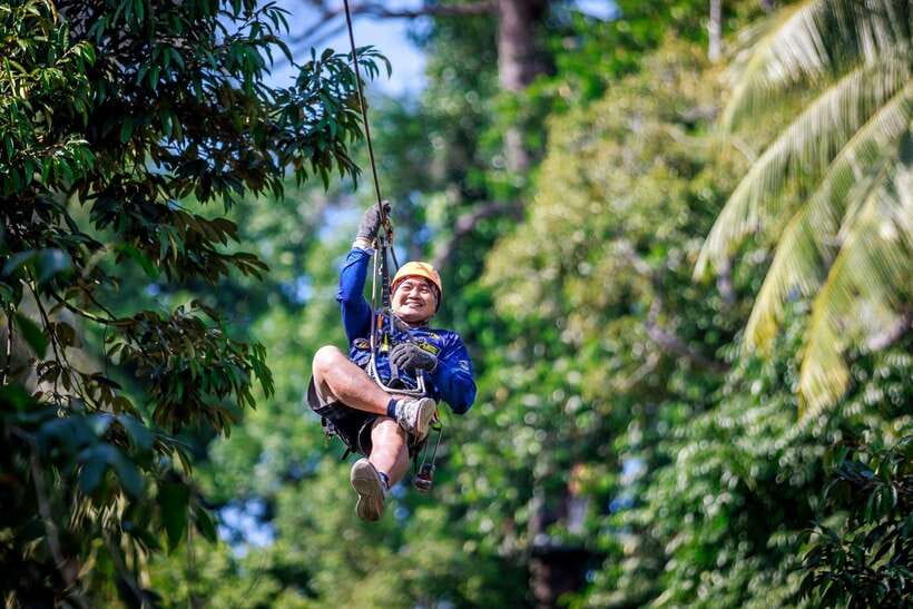 Koh Samui: Samui Zipline Adventure with Transfer service - Choosing between 16 and 18 platforms