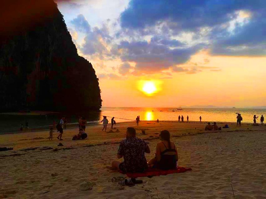 Krabi: 4 Islands Sunset Longtail Boat Tour with BBQ Dinner - Why this six-hour trip feels different