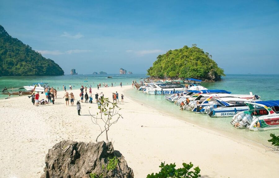 Krabi: 4 Islands & Thale Waek's Sandbar Tour By Speedboat - Phra Nang Beach and the sacred Princess Cave
