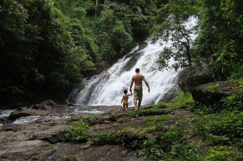 Krabi: 5km Rafting and Waterfall Tour - Five kilometers of jungle rapids